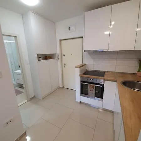 Apartman Mila Apartment